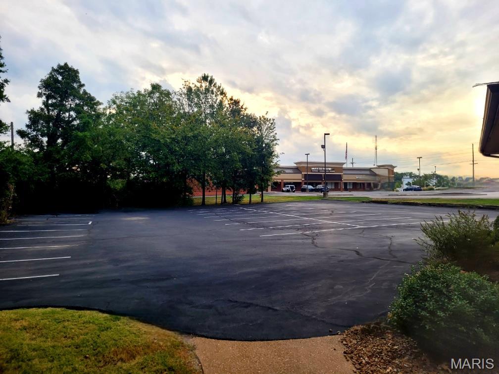 4400 S Lindbergh Boulevard