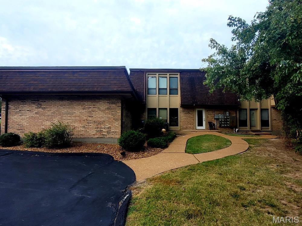 4400 S Lindbergh Boulevard