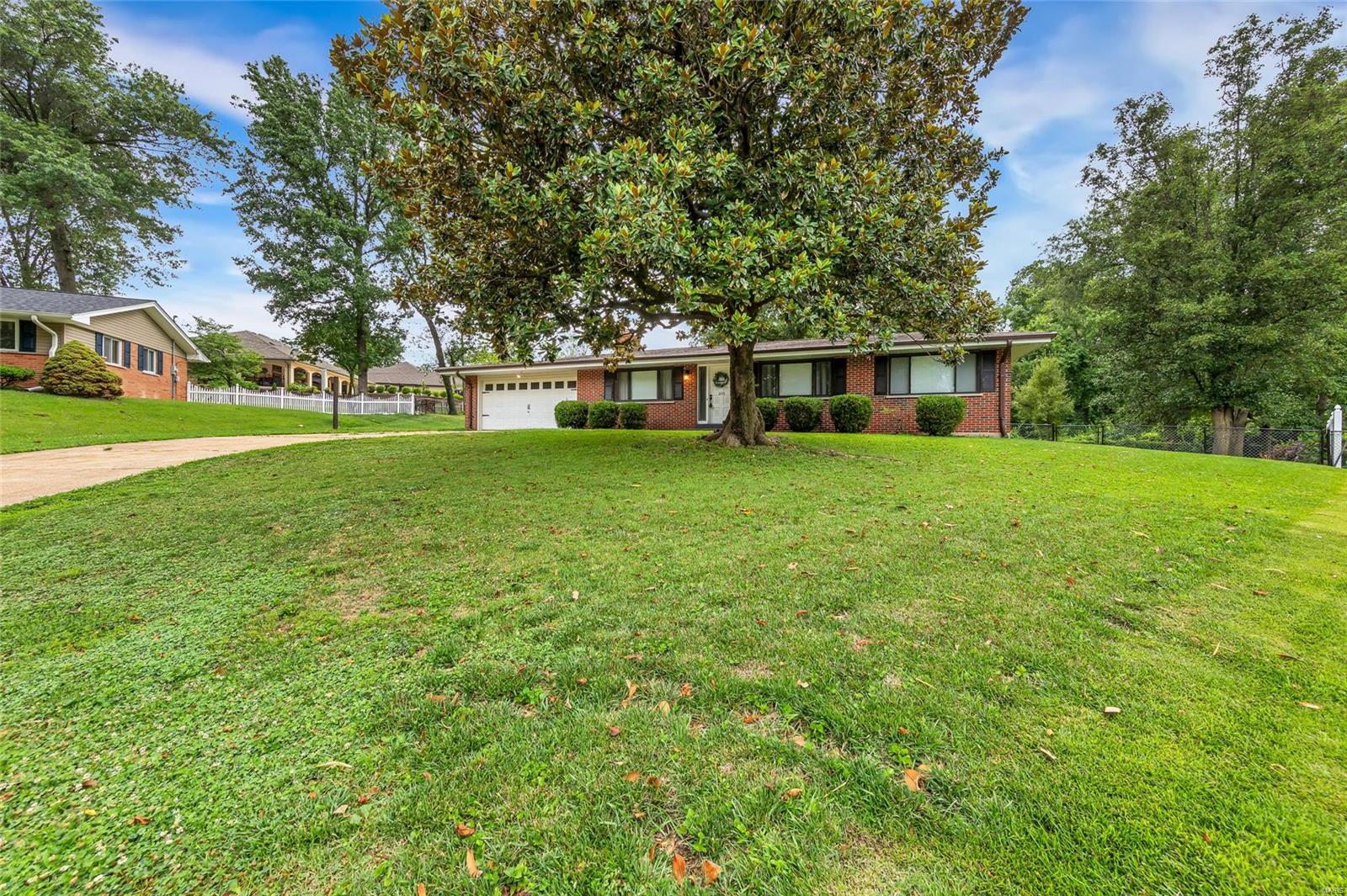 10174 Carolynne Drive