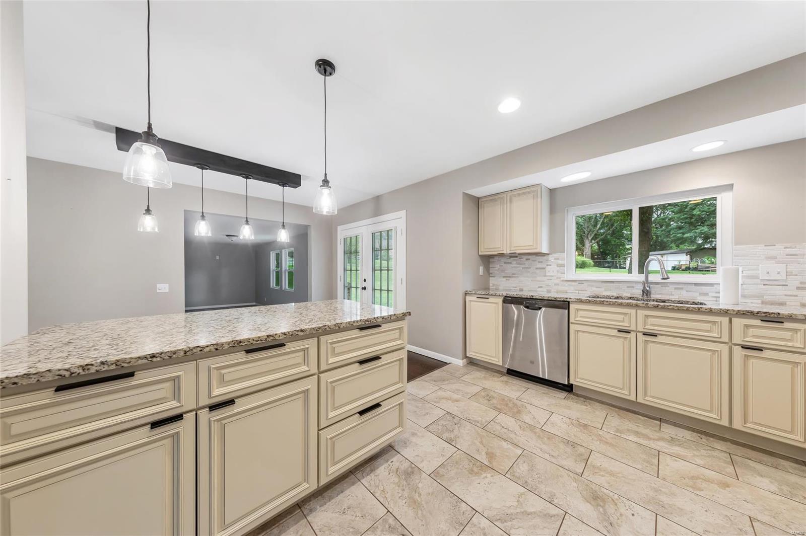 10174 Carolynne Drive