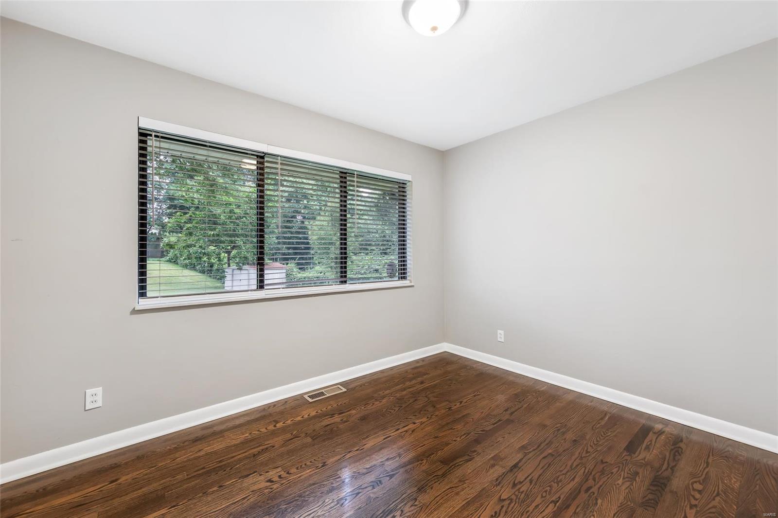 10174 Carolynne Drive