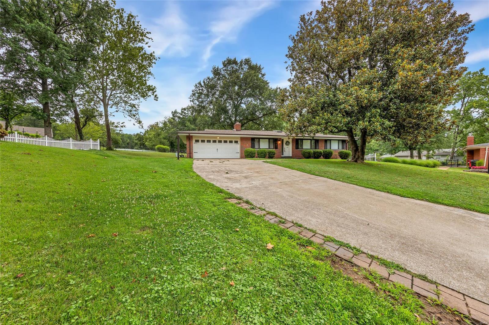 10174 Carolynne Drive