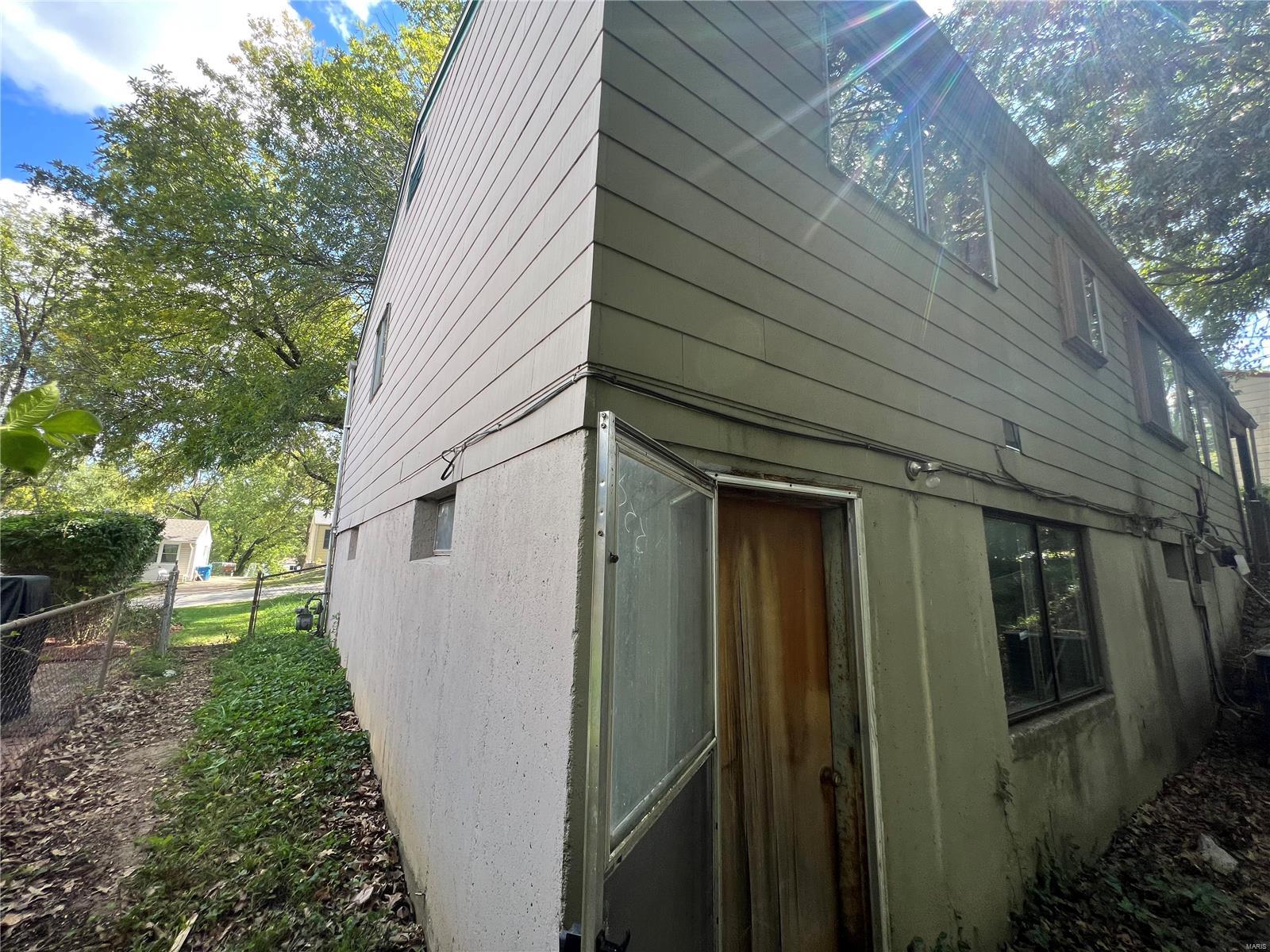 5137 Ville Maria Lane