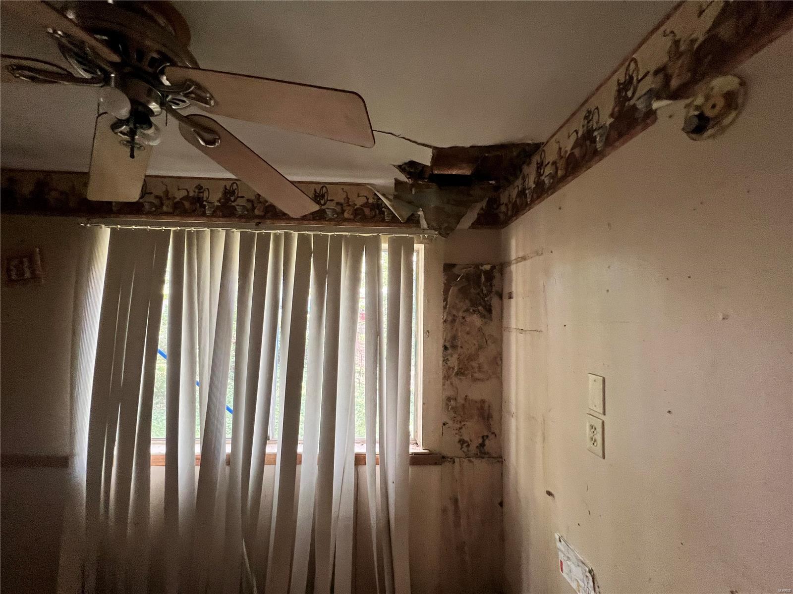 5137 Ville Maria Lane