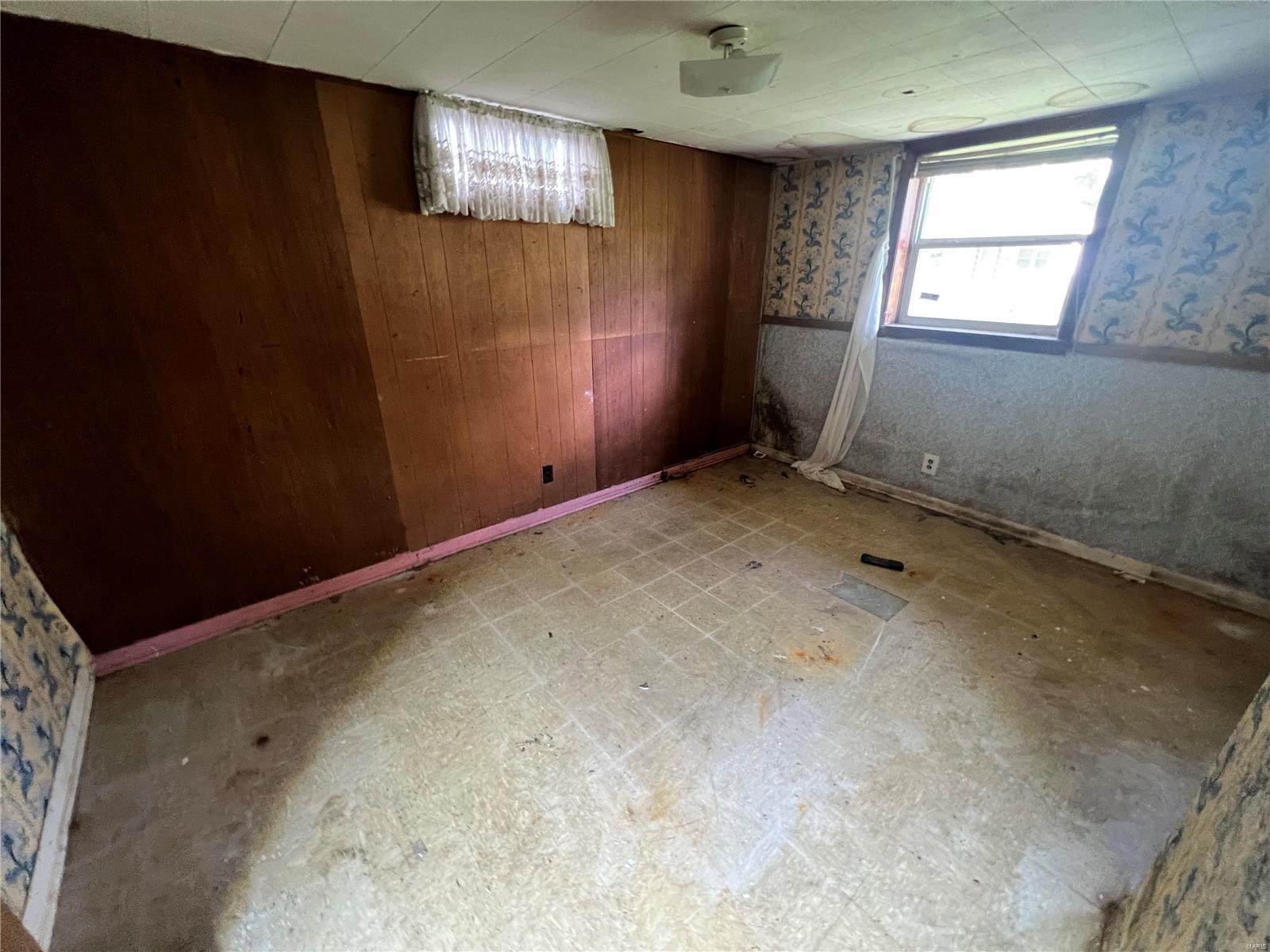 5137 Ville Maria Lane