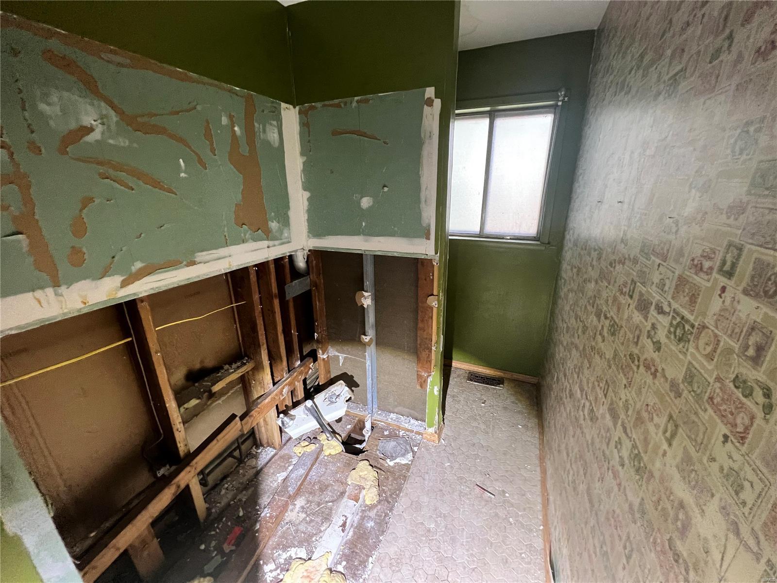 5137 Ville Maria Lane