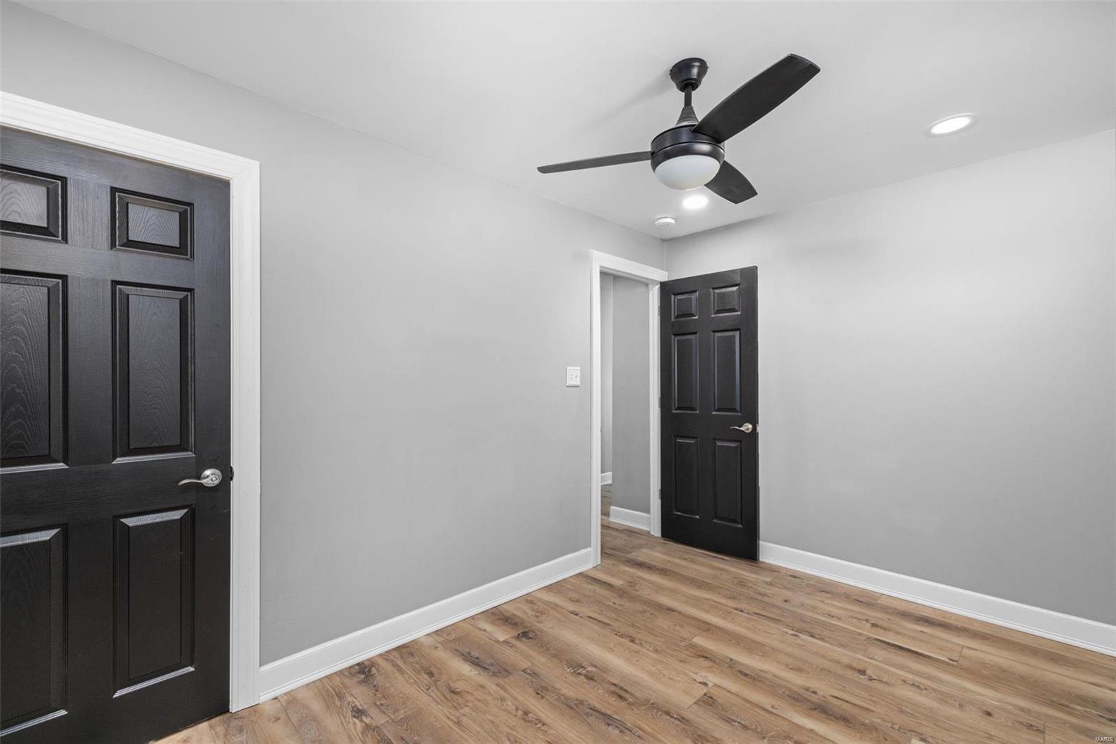 2814 Greenleaf Drive