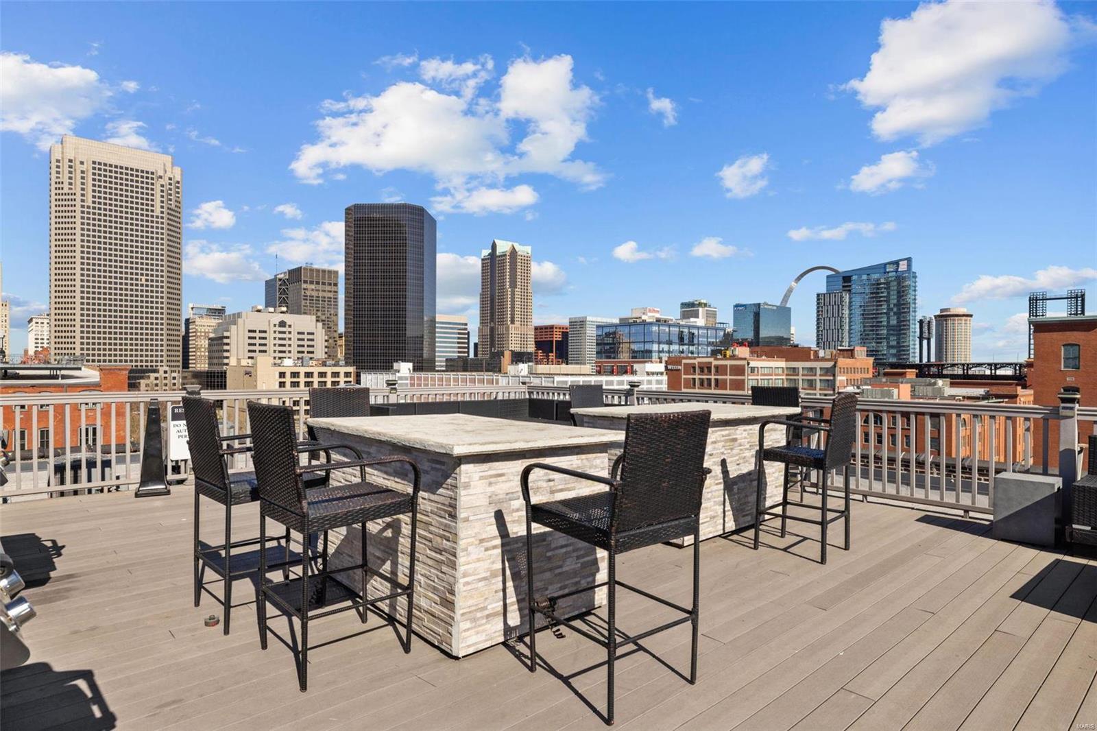 1004 Spruce Street Unit: 515