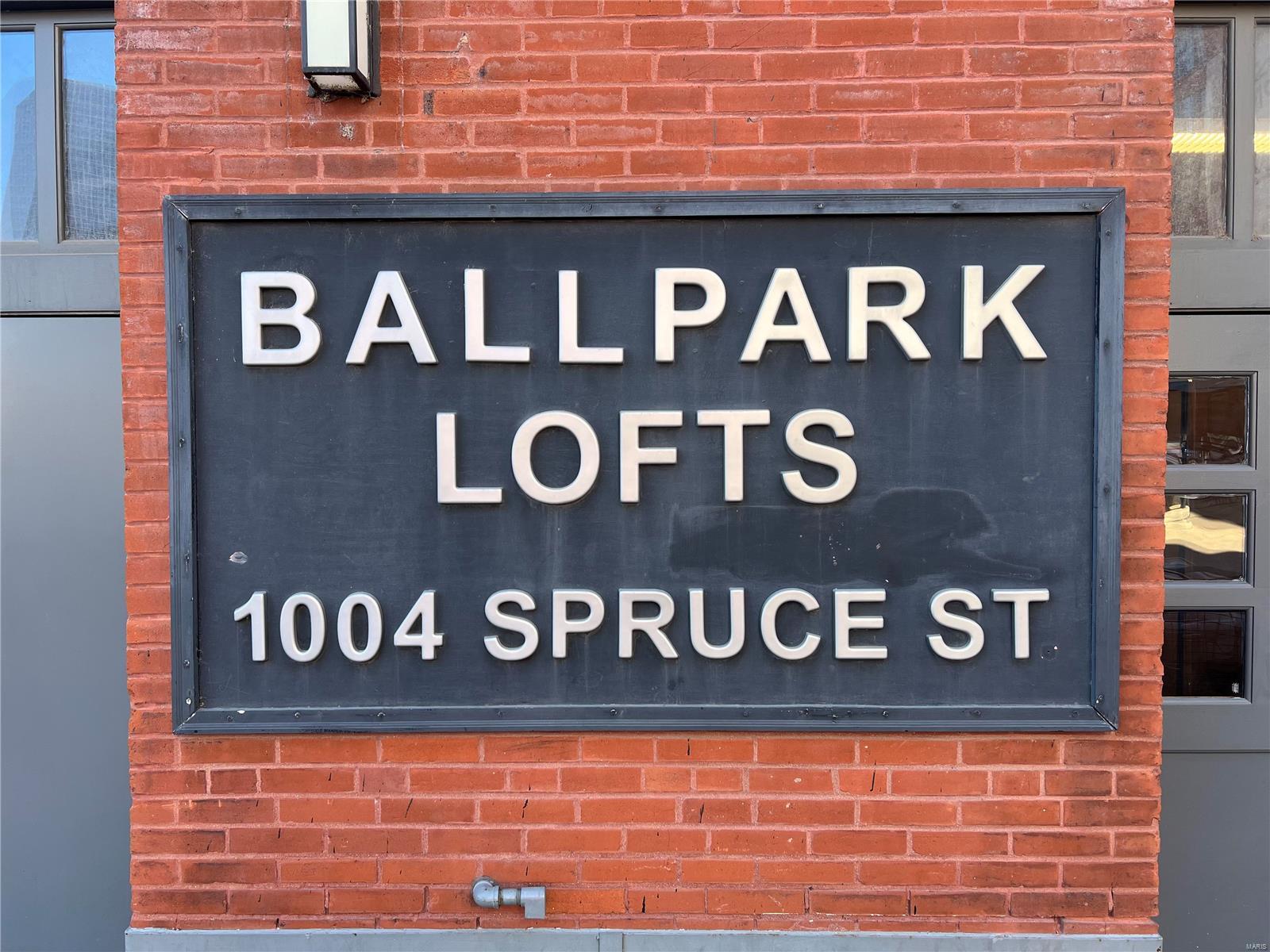 1004 Spruce Street Unit: 515