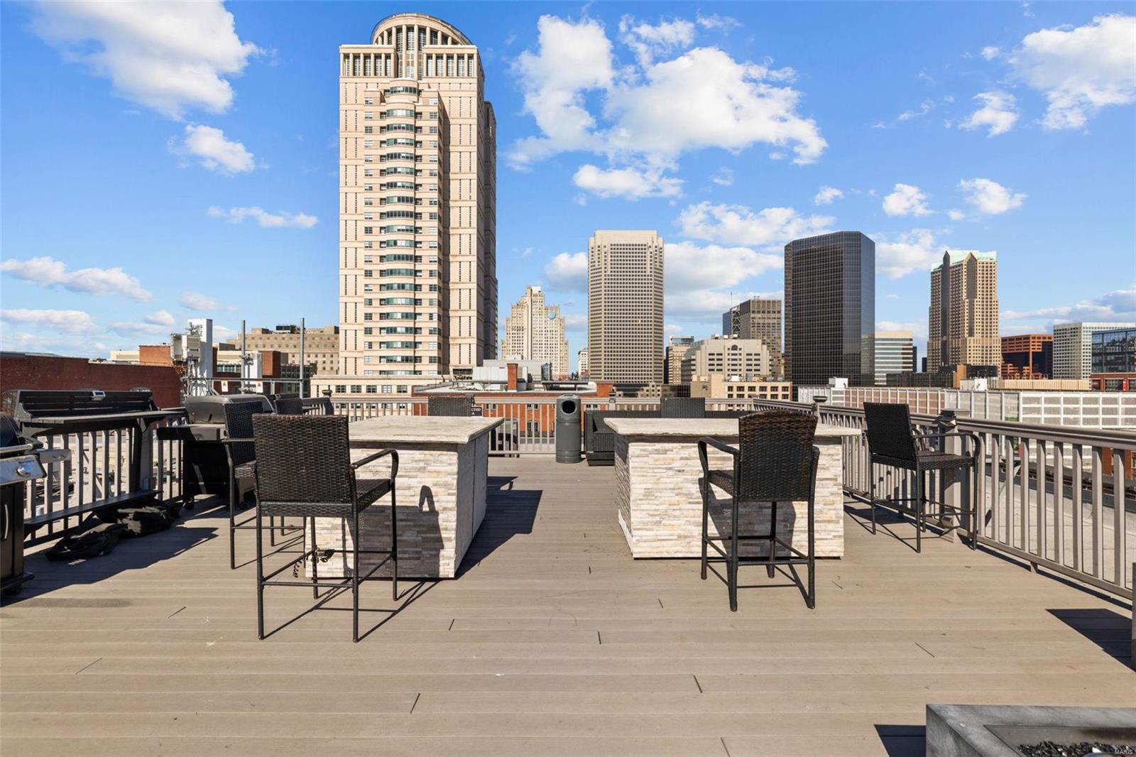 1004 Spruce Street Unit: 515