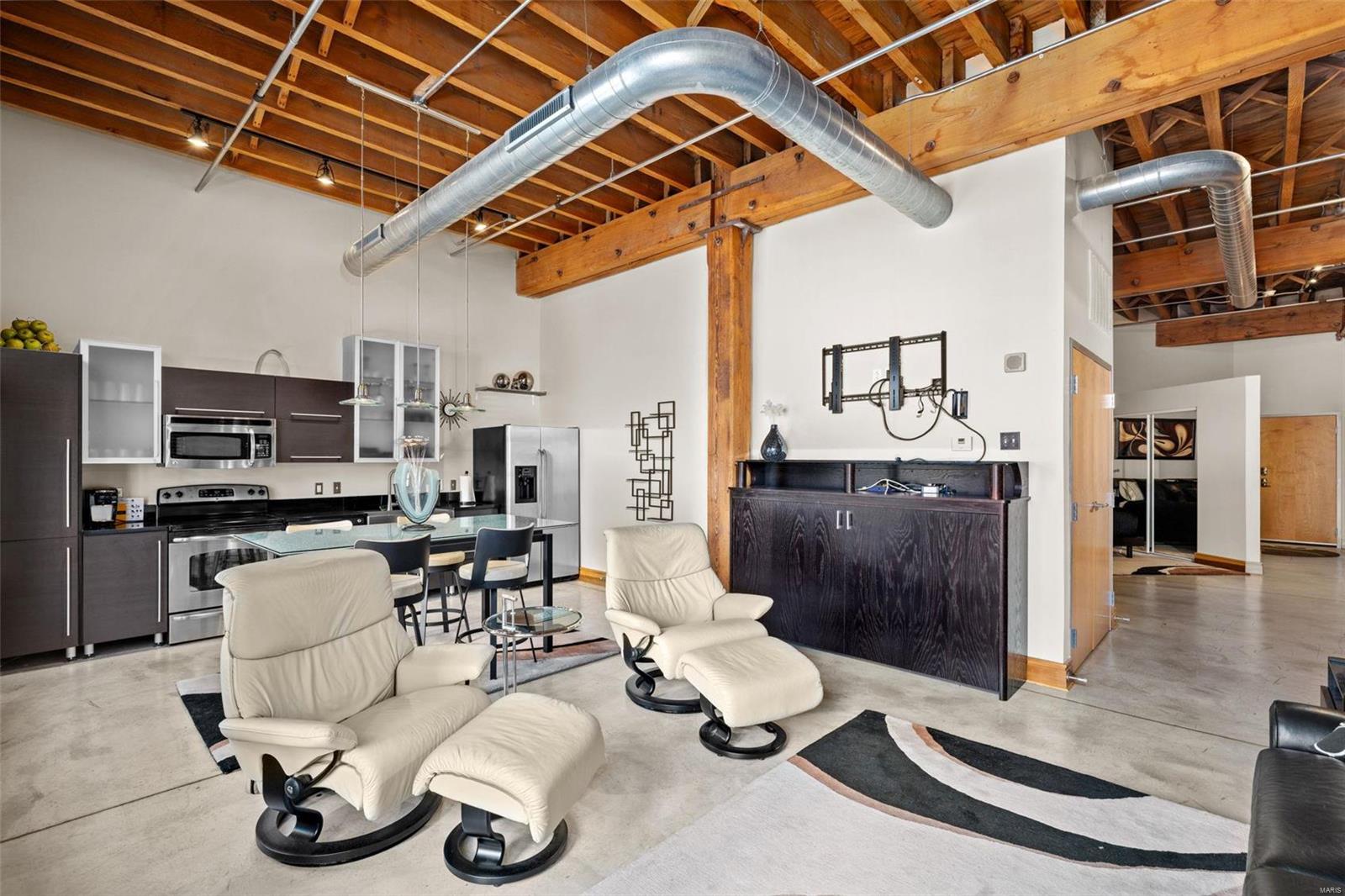 1004 Spruce Street Unit: 515