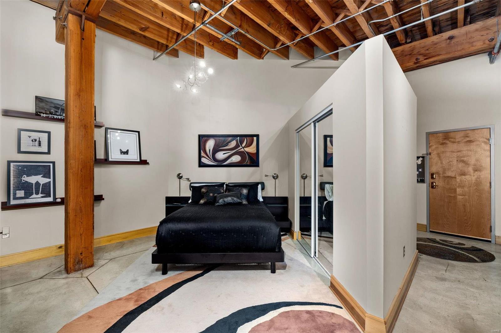 1004 Spruce Street Unit: 515