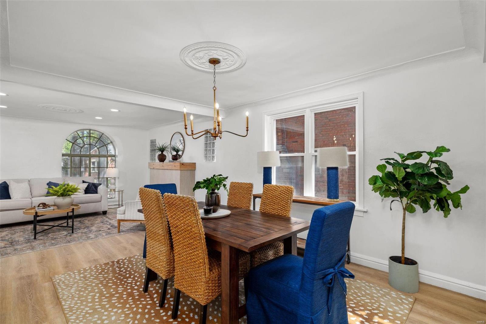 6442 Lansdowne Avenue