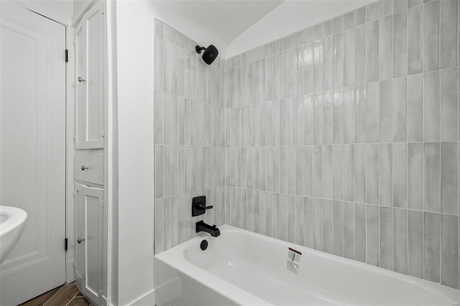 6442 Lansdowne Avenue