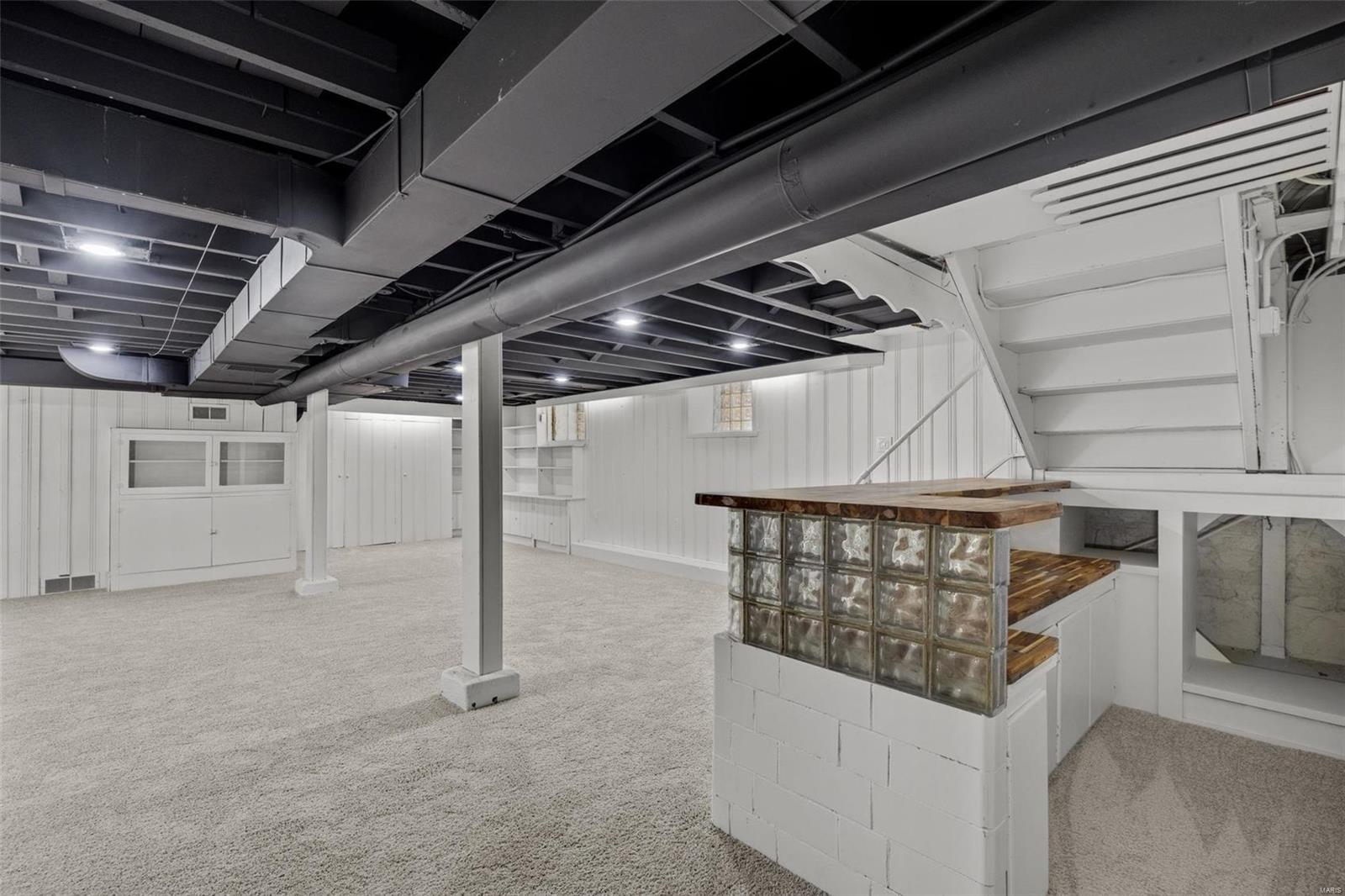 6442 Lansdowne Avenue