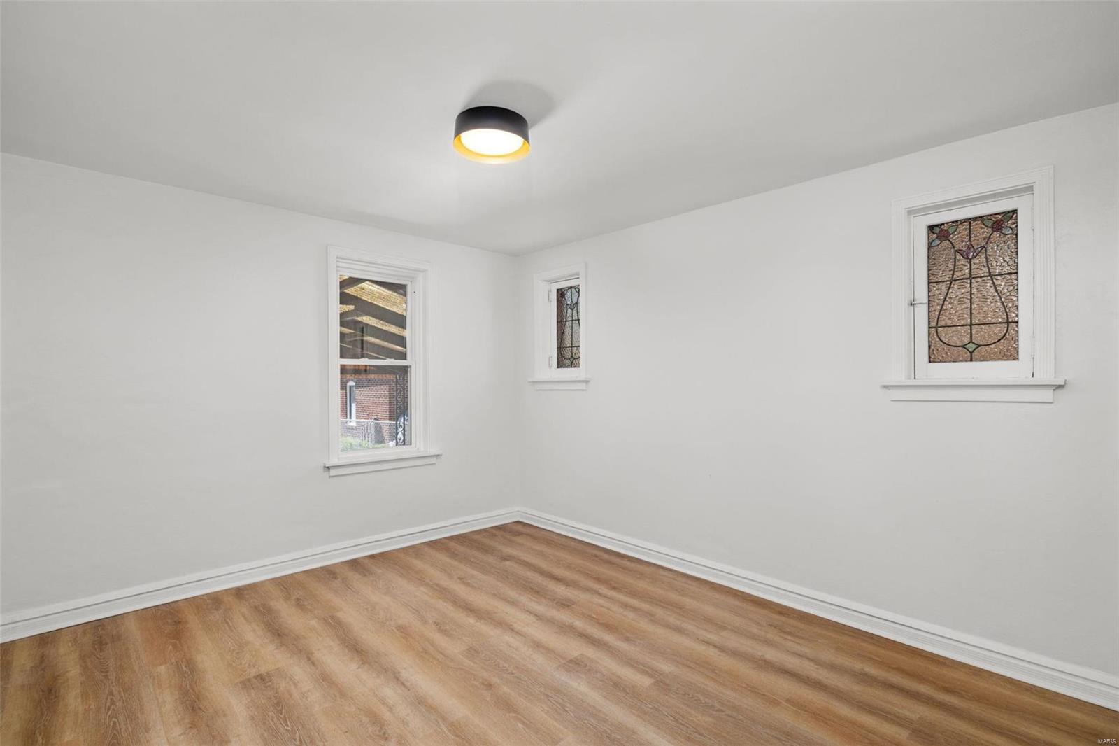 6442 Lansdowne Avenue