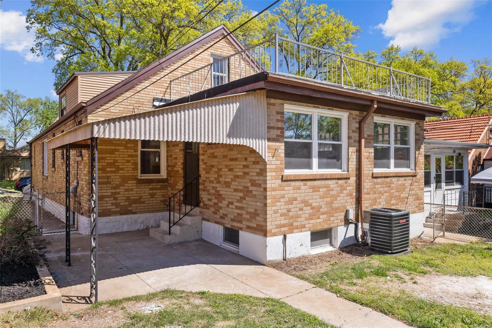 6442 Lansdowne Avenue