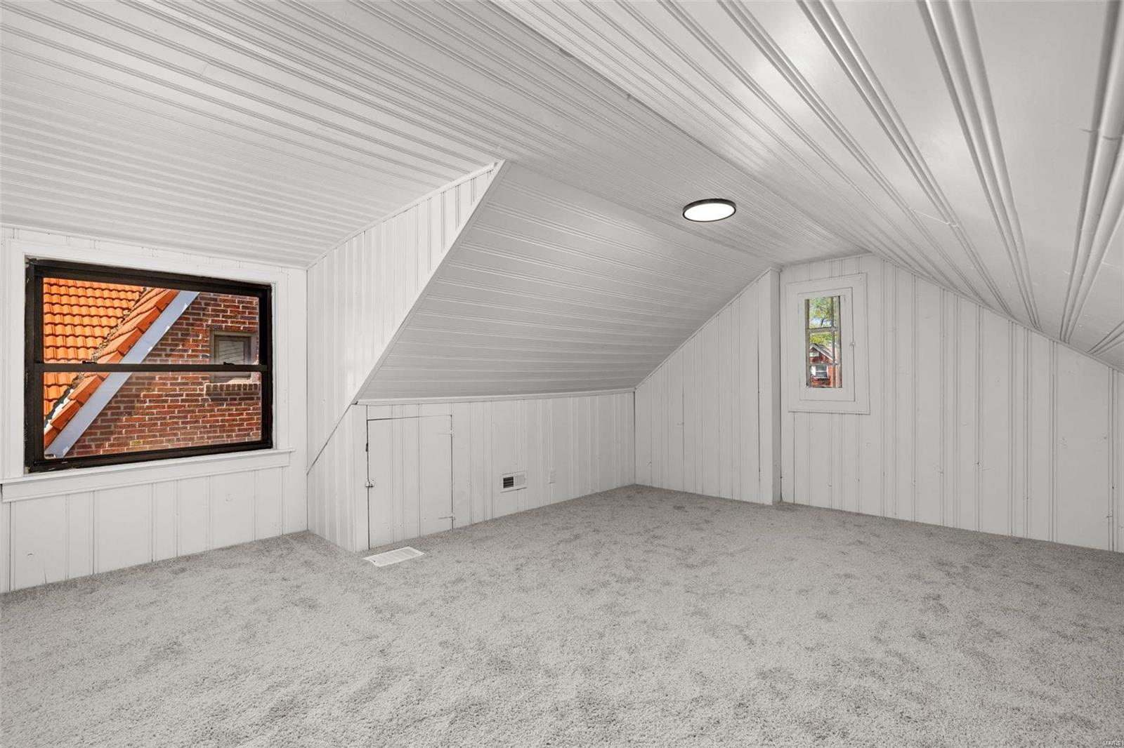 6442 Lansdowne Avenue