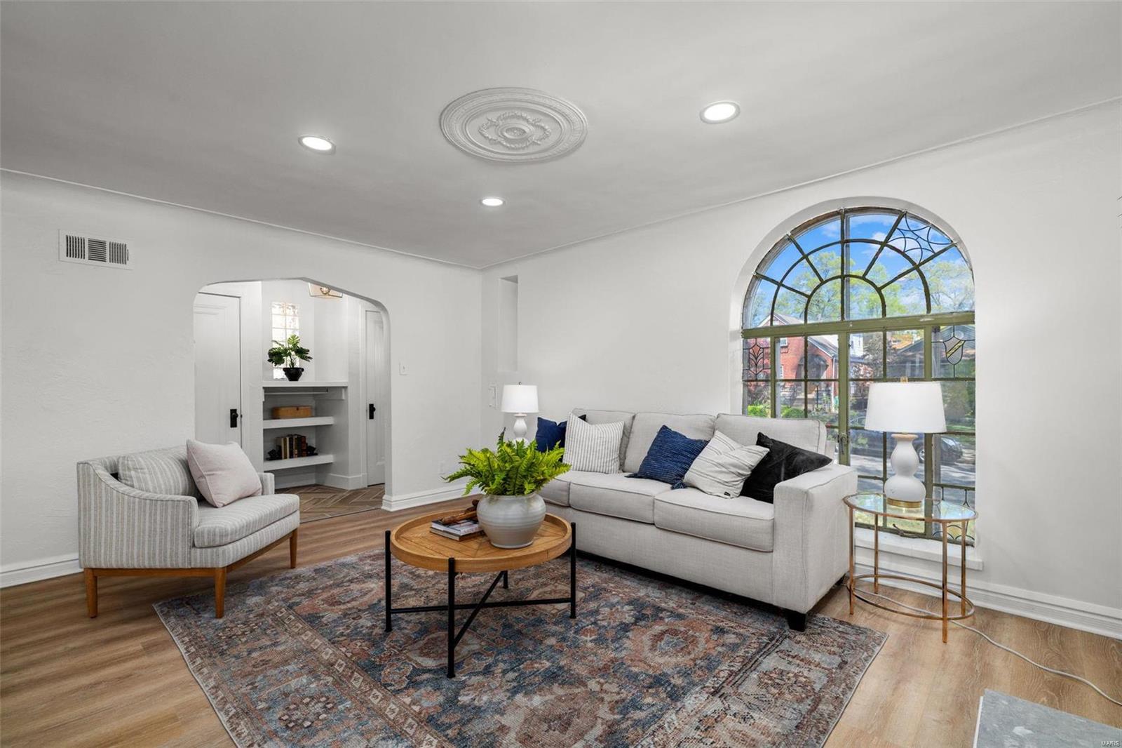 6442 Lansdowne Avenue