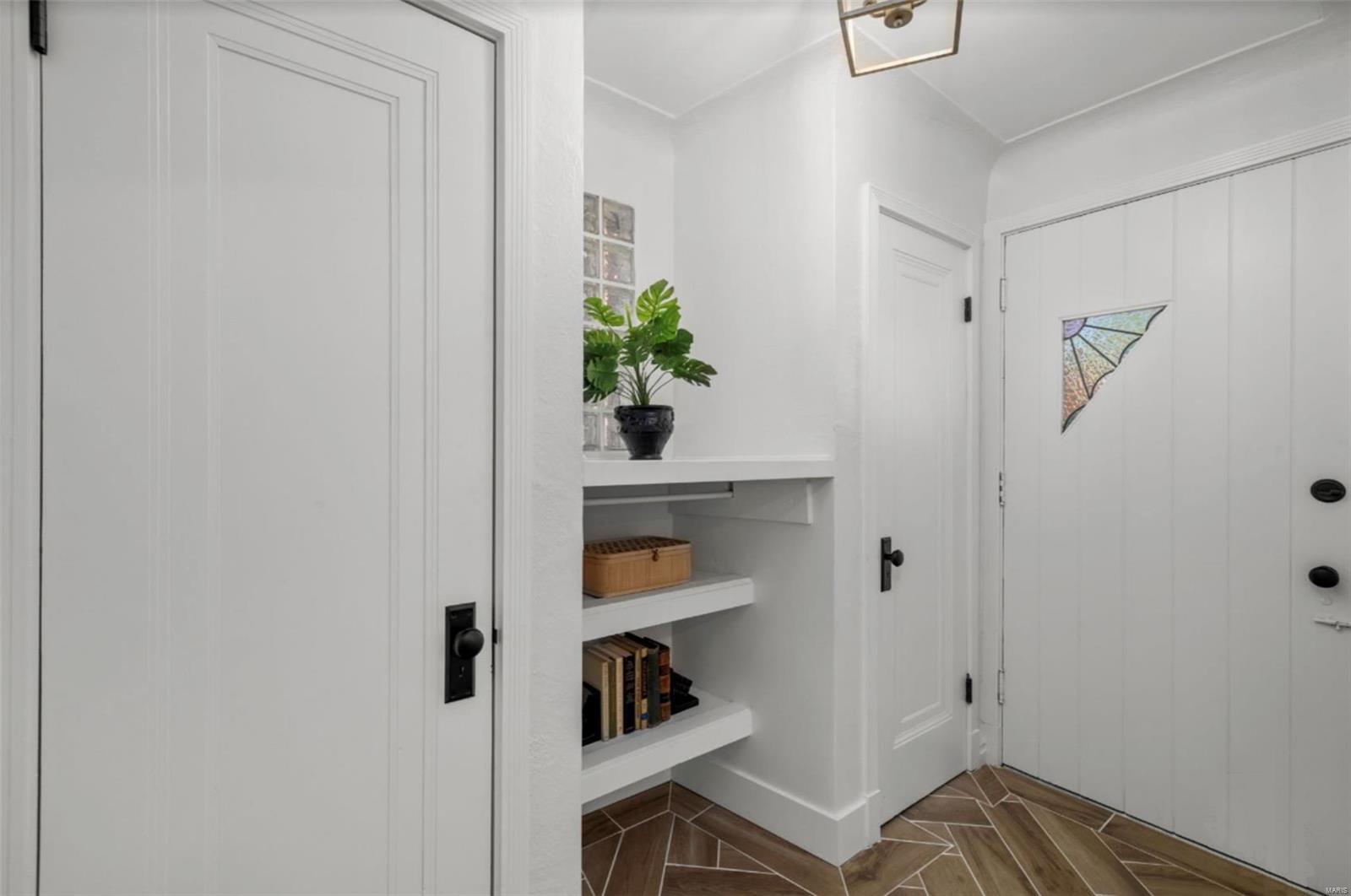 6442 Lansdowne Avenue