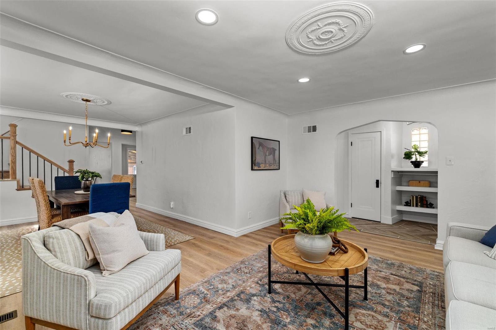 6442 Lansdowne Avenue