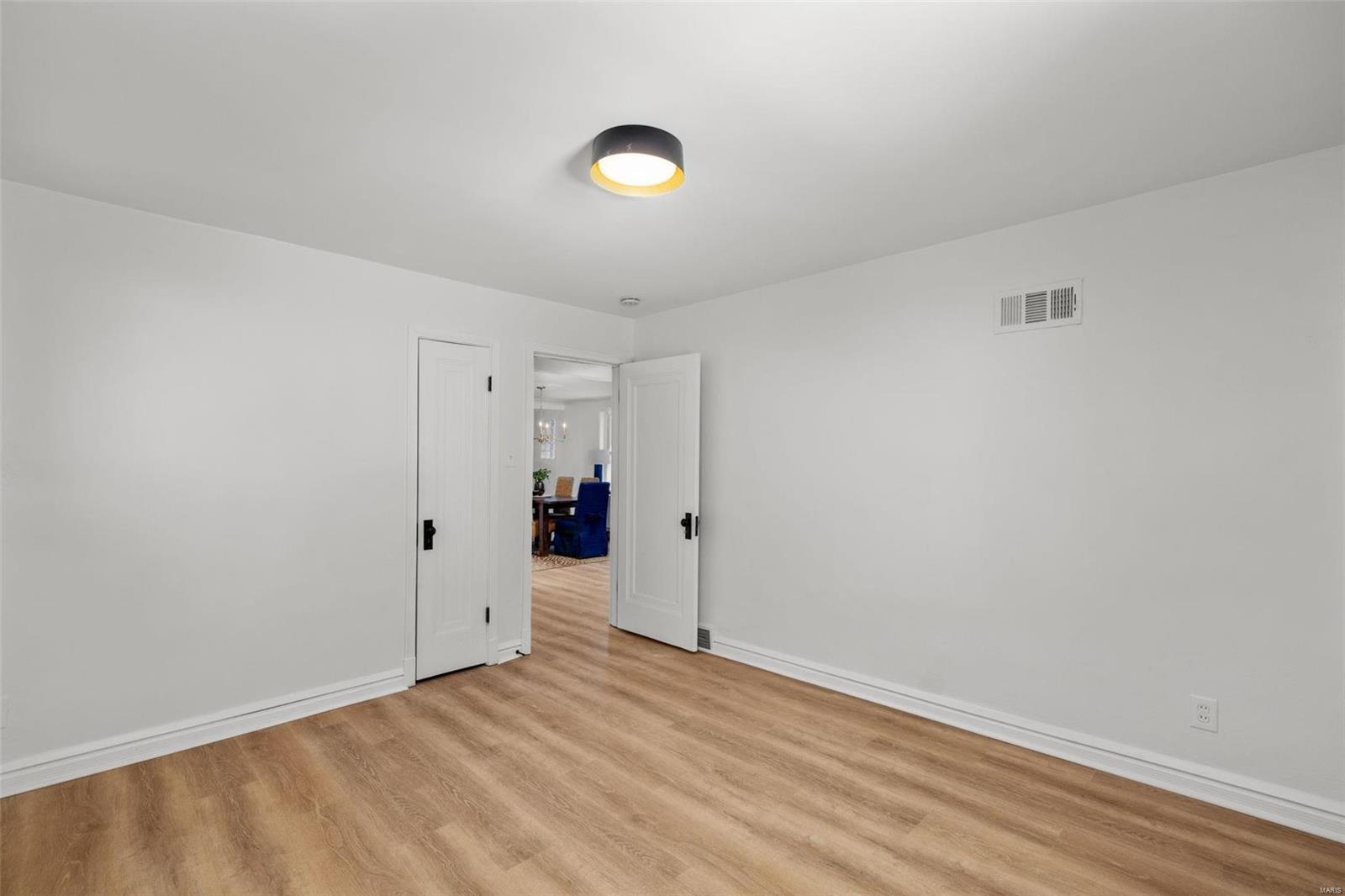 6442 Lansdowne Avenue