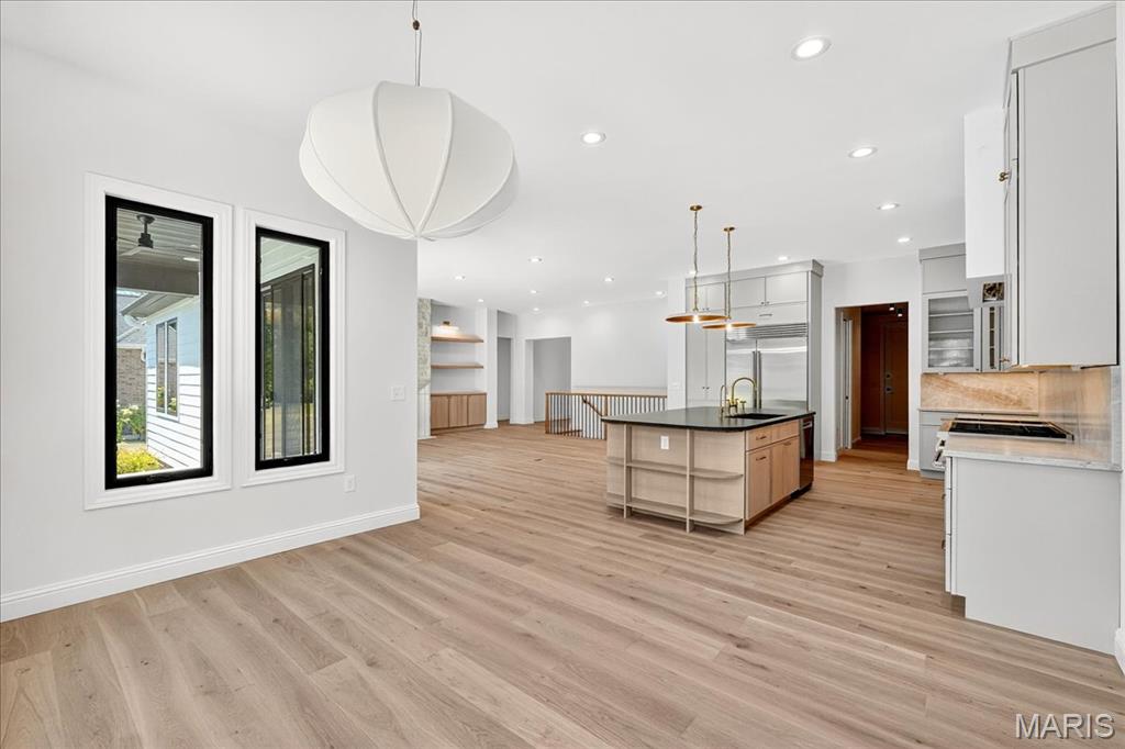 9330 Lincoln Drive