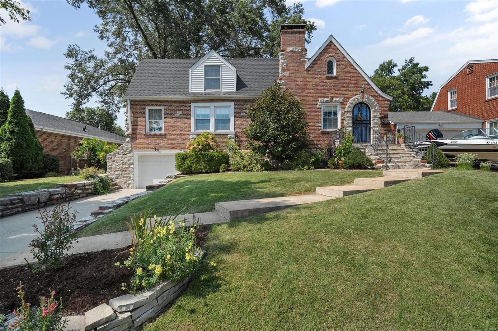 8011 New Haven Avenue