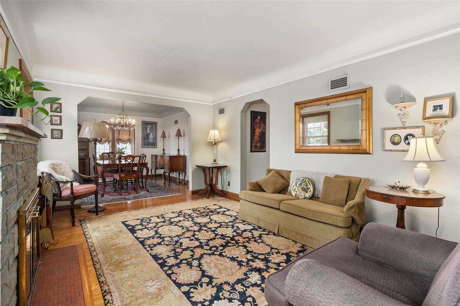 8011 New Haven Avenue