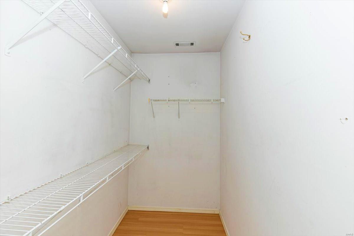 5106 Hollow Wood Court Unit: B