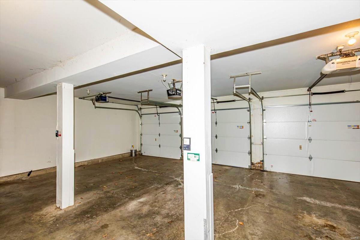 5106 Hollow Wood Court Unit: B