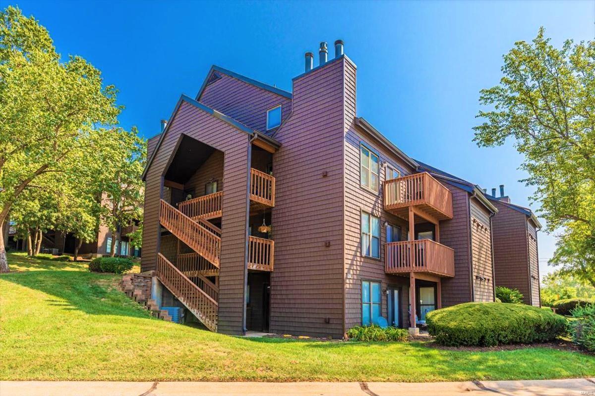5106 Hollow Wood Court Unit: B