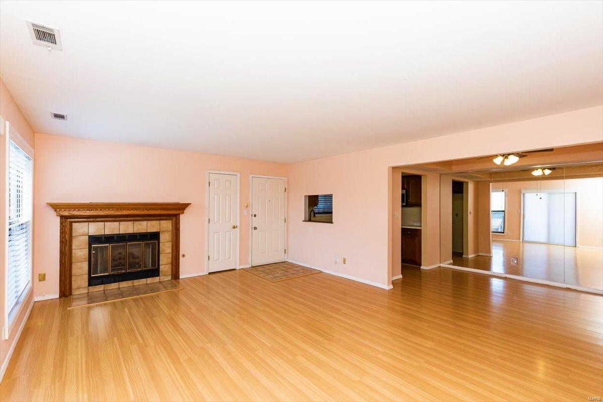 5106 Hollow Wood Court Unit: B