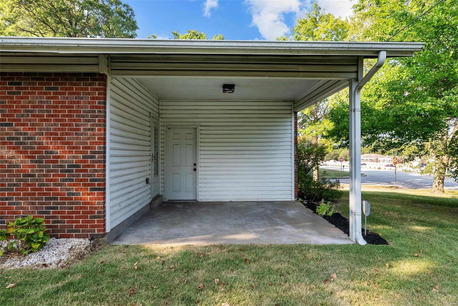 6982 Parc Charlene Drive