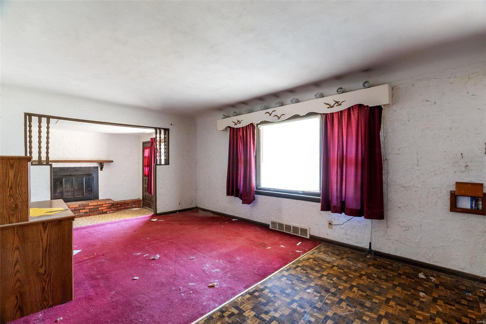 2470 Ackerman Avenue