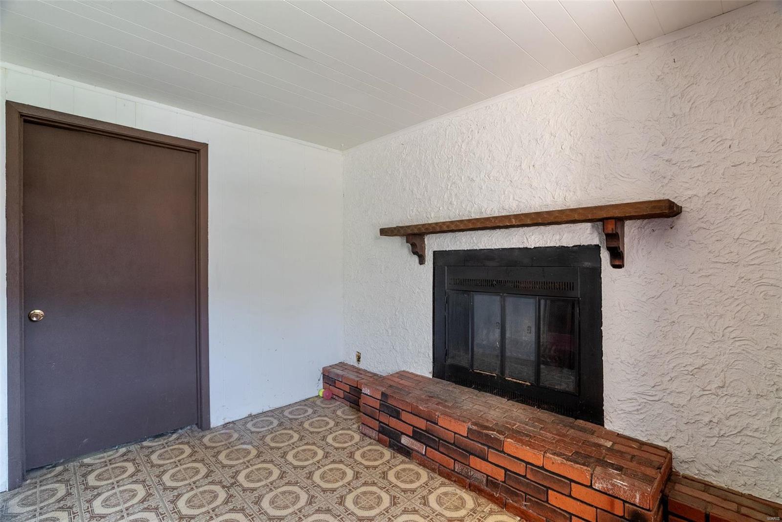 2470 Ackerman Avenue