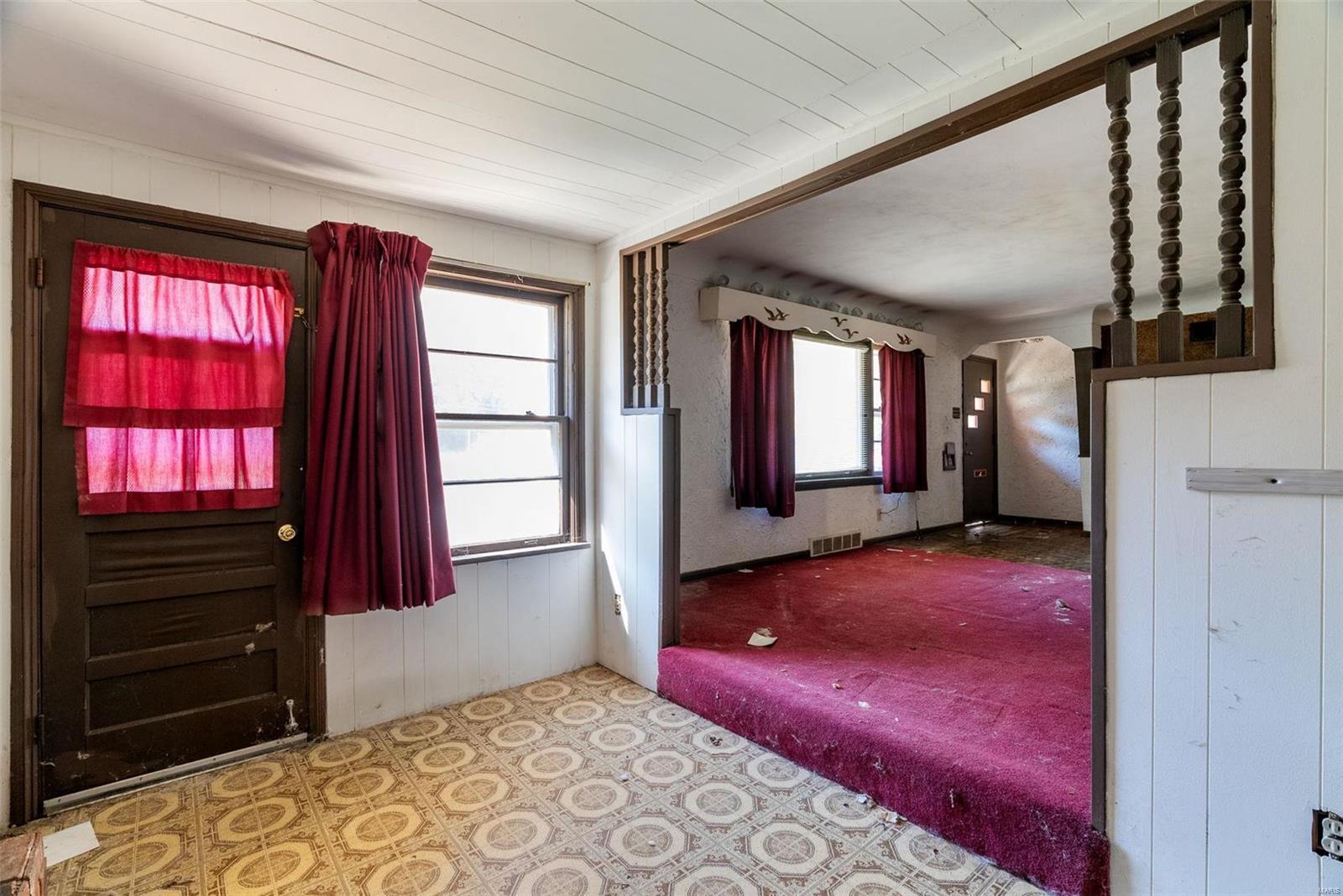 2470 Ackerman Avenue