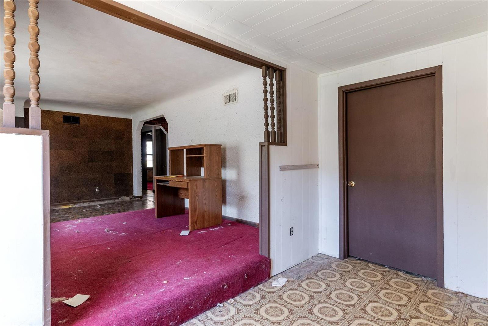 2470 Ackerman Avenue