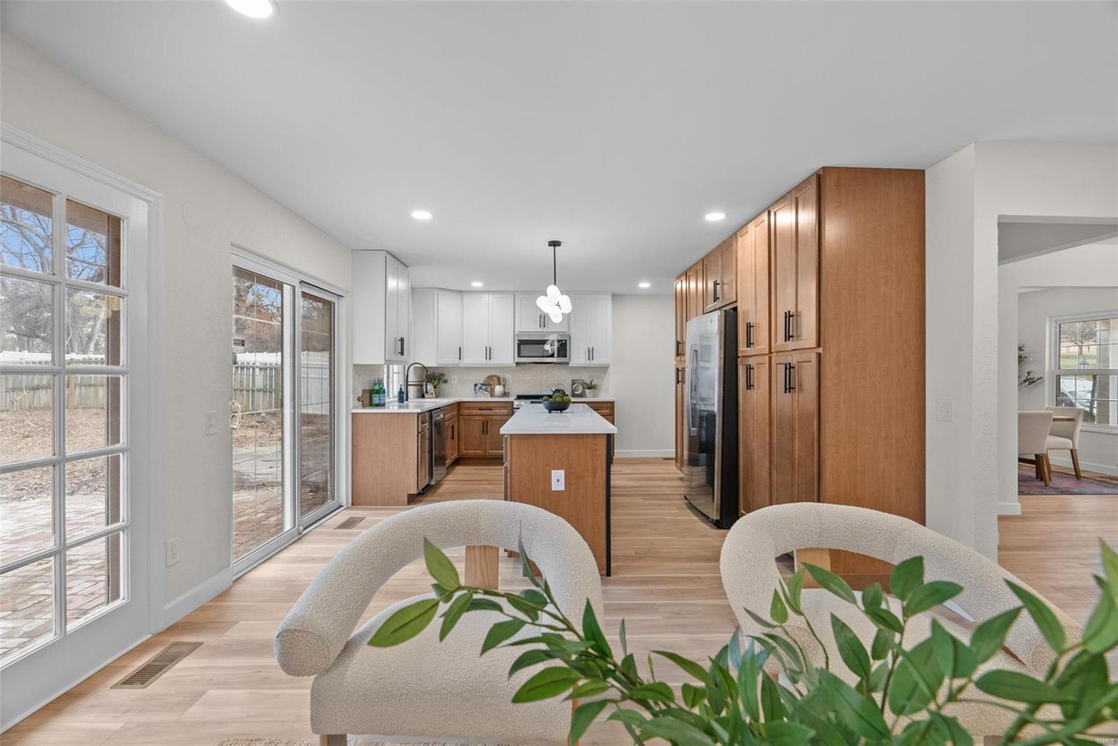 6 Morena Court