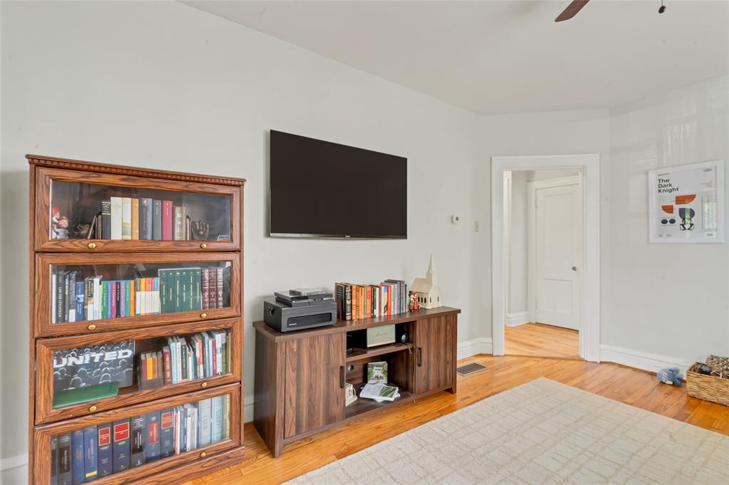 1410 Woodland Drive