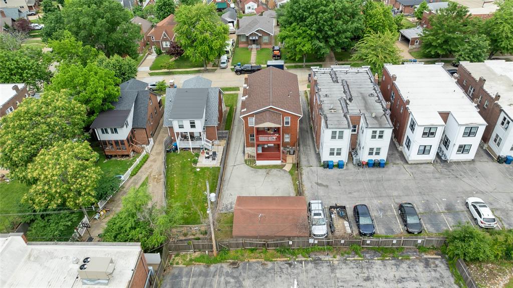 1410 Woodland Drive