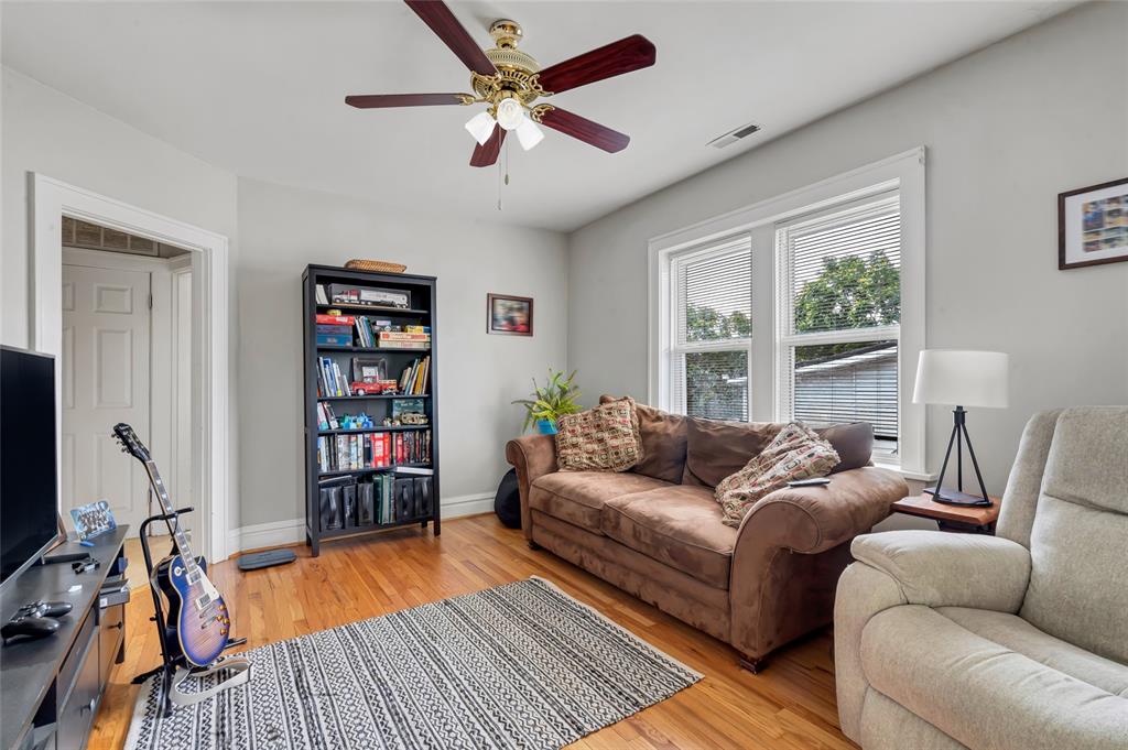 1410 Woodland Drive