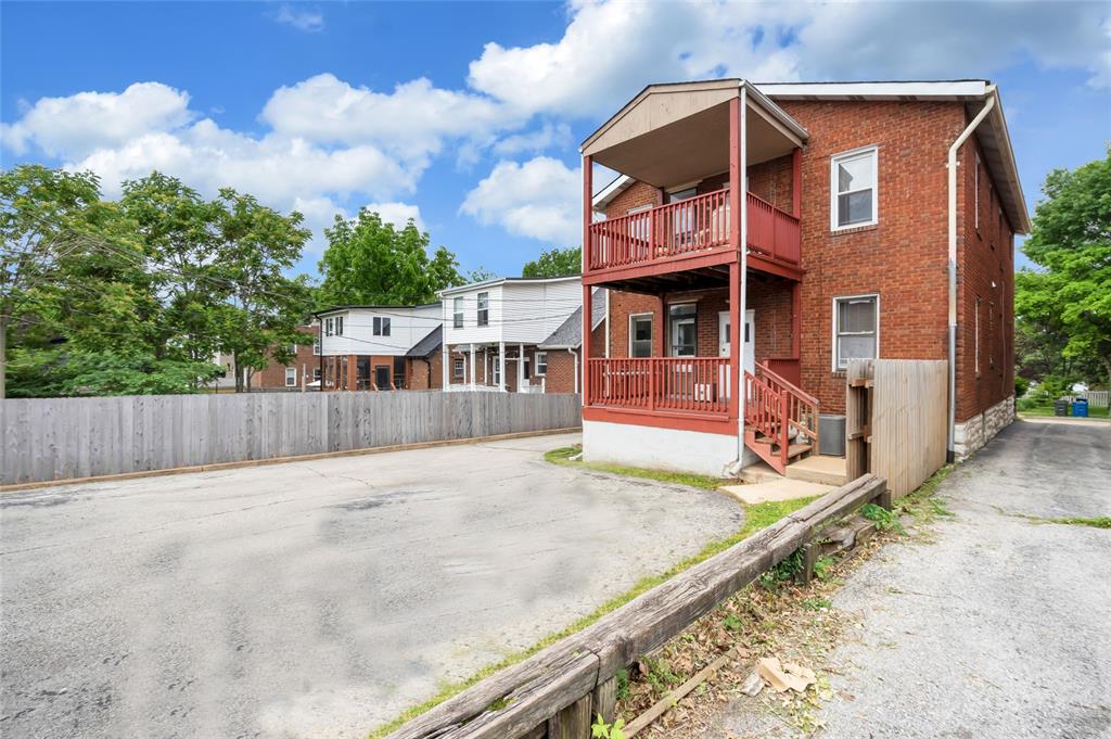 1410 Woodland Drive