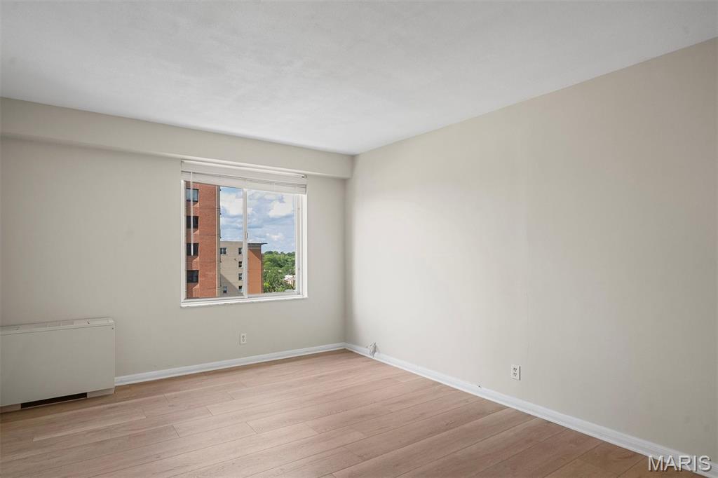 900 S Hanley Road Unit: 10B