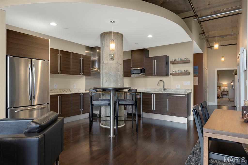 4100 Forest Park Avenue Unit: 322
