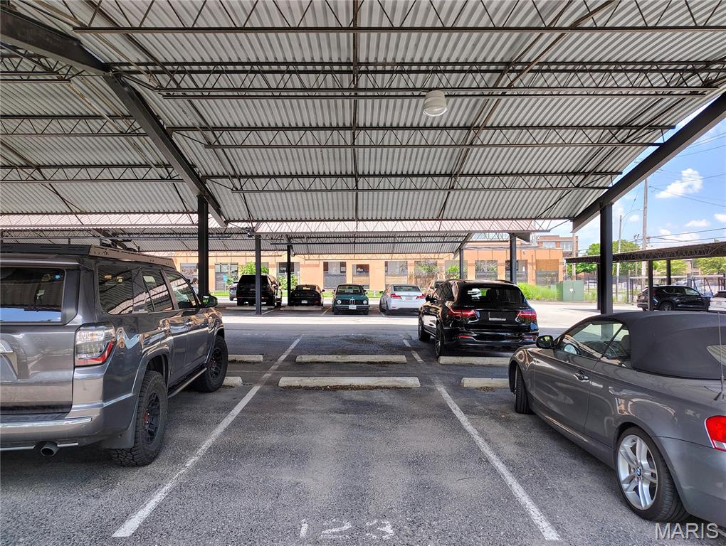 4100 Forest Park Avenue Unit: 322