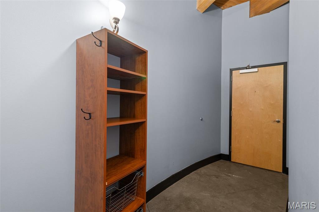 1113 Washington Avenue Unit: 403