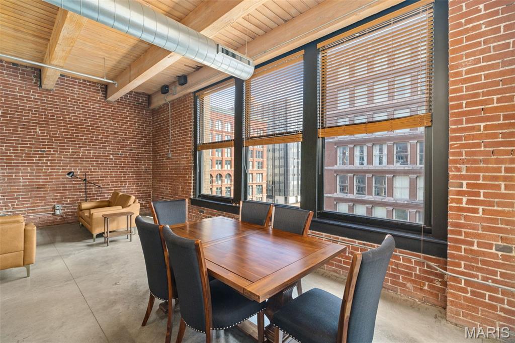 1113 Washington Avenue Unit: 403
