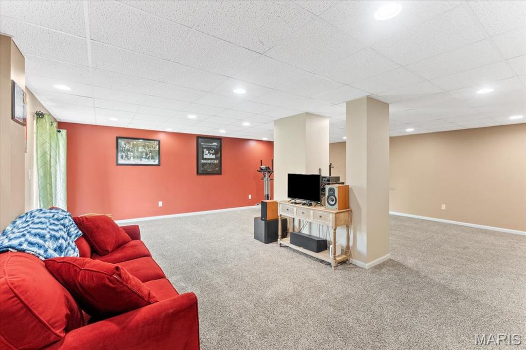 28 Hickory Court