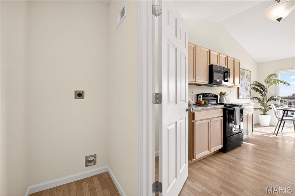 1520 Winding Meadows Drive